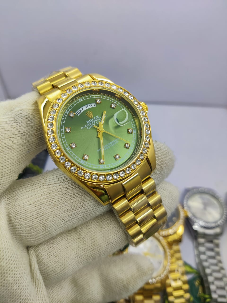 Rolex Oyster Perpetual Men’s Watch – Gold Edition | Day & Date Display(6 Dial color)