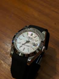 Rolex Oyster Perpetual – Rubber Strap, Sport‑Chic Style(4 Dial color)