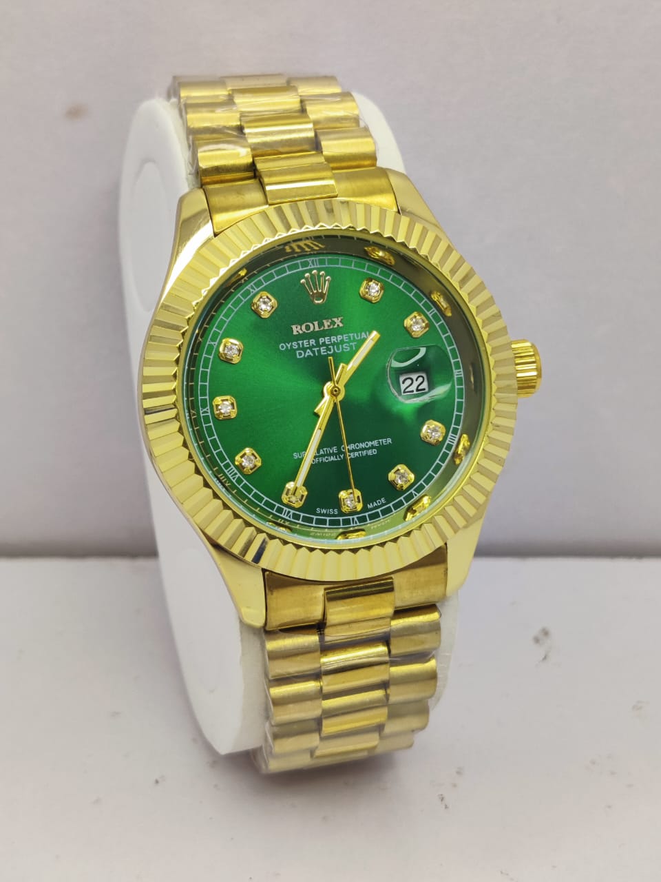 Rolex Oyster Perpetual Datejust Gold Edition with Green Dial – Quartz Movement
